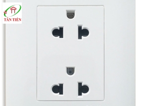 Bộ ổ cắm đôi 3 chấu   Schneider E84426UES2_WE_G19  ZENcelo