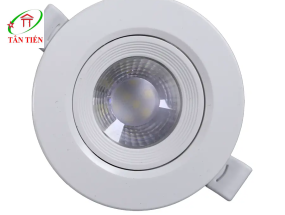 Đèn Led Downlight âm trần chỉnh góc 7W Nanoco NADL073
