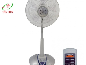 Quạt đứng màu bạc , 37W Panasonic F-307KHS