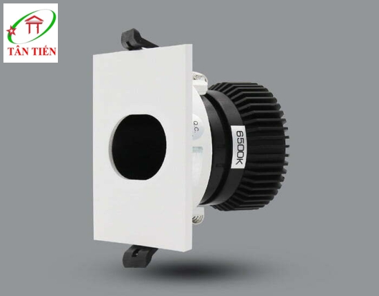 Đèn LED downlight âm trần khách sạn Paragon 5W PRHF90L5