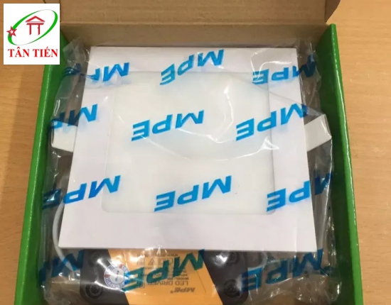Đèn led âm trần vuông 15w MPE SPL-15T    