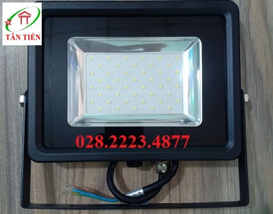 Đèn pha led 100w MPE FLD3-100T
