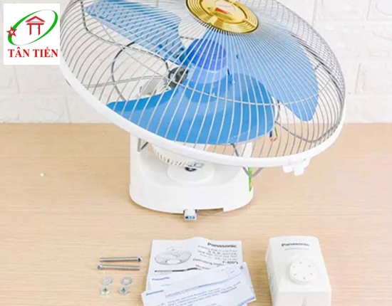 Quạt đảo màu xanh , 45W Panasonic F-409QB